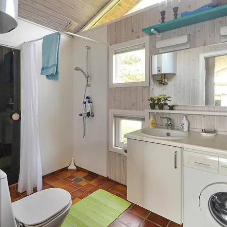 2 Bedroom Pet Friendly In Grenaa